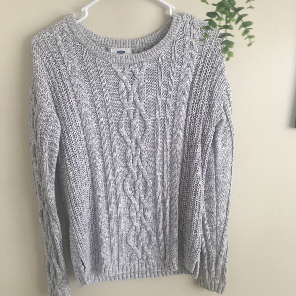 Cozy gray sweater